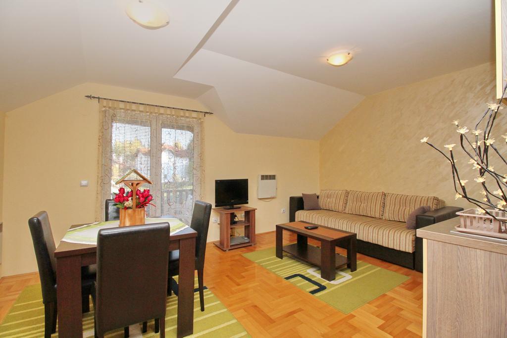 Apartments Vila Velickovic Златибор Экстерьер фото